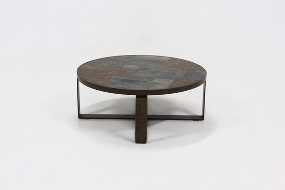 Image 1 of Table basse ronde vintage brutaliste