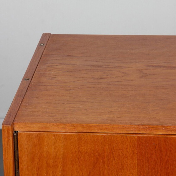 Image 1 of Commode vintage modèle U-458 en chêne par Jiri Jiroutek pour Interier Praha, Tchécoslovaquie 1960