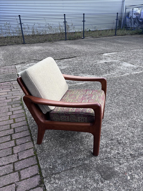 Image 1 of Juul Kristensen Design Easy Chair en teck