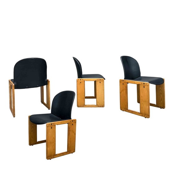 Image 1 of Ensemble de 4 chaises Dialogo vintage en cuir noir par Afra et Tobia Scarpa pour B&B Italia, 1973