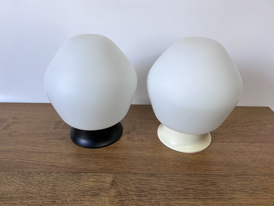 Image 1 of 1X Plafonnier vintage en verre opale blanc Philips dans le style Bauhaus