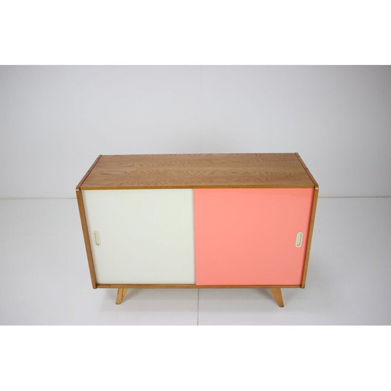 Image 1 of Buffet vintage en bois de chêne par Jiří Jiroutek, Tchécoslovaquie 1960