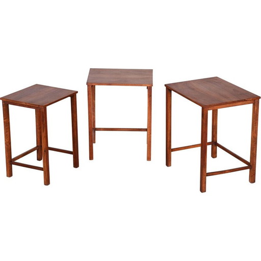 Tables gigognes vintage en noyer, 1930