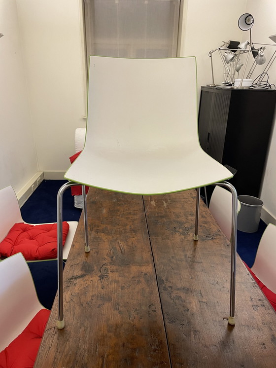 Image 1 of 14x Arper Carina 46 Design chaises Vertes/Blanches