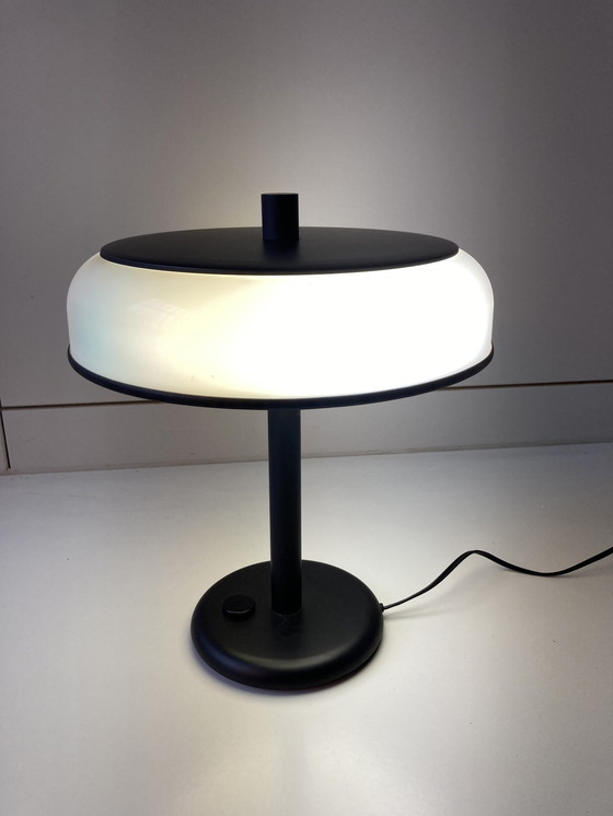 Image 1 of Lampe à poser vintage de l'ère spatiale Noir Blanc Seventies