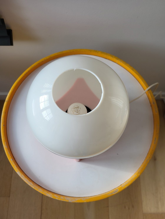 Image 1 of Lampe de table de l'ère spatiale avec base orange Carré, plastique, années 1960