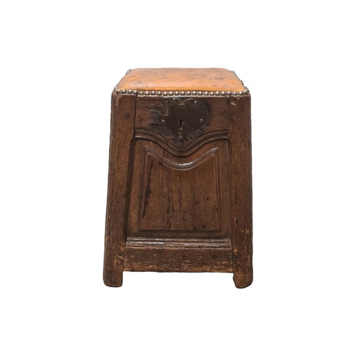 Tabouret ancien en chêne français, 18e siècle