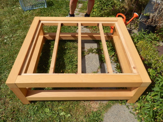 Image 1 of Grande table basse faite à la main en marbre et hêtre