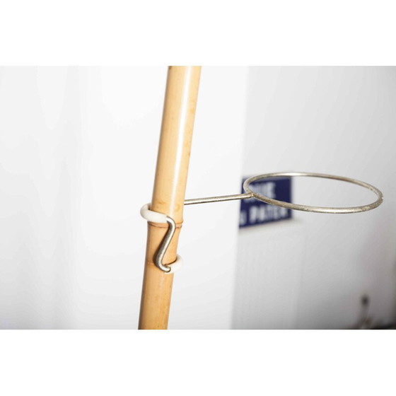 Image 1 of Porte tournante d'intérieur atypique en bambou et laiton, Suise 1960