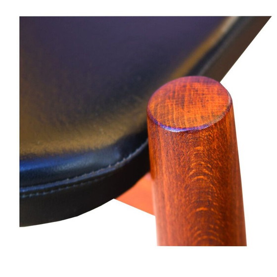 Image 1 of Ensemble de 4 chaises vintage de Miroslav Navratil, 1960