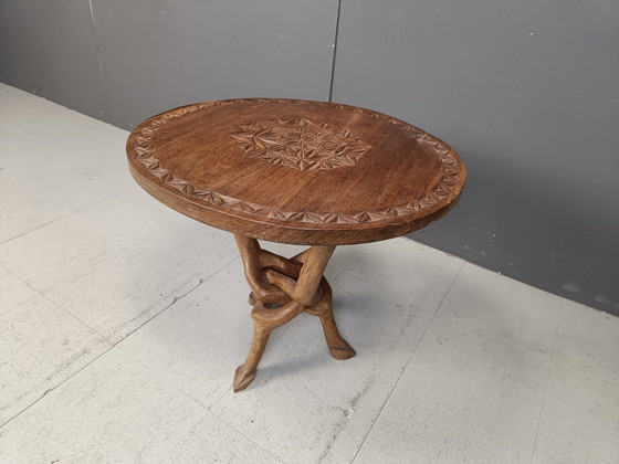 Image 1 of Table d'appoint africaine d'art tribal, 1960S