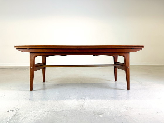 Image 1 of Mid Century Elevator Table basse Trioh Teak