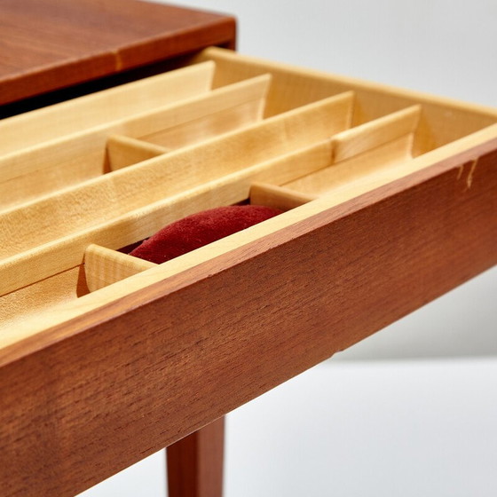 Image 1 of Table de couture vintage en teck et osier par Severin Hansen et produite par Haslev Møbelfabrik, Danemark 1960