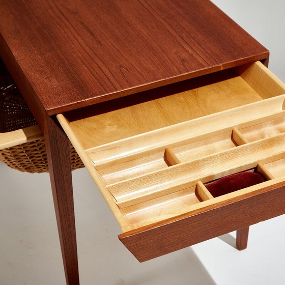 Image 1 of Table de couture vintage en teck et osier par Severin Hansen et produite par Haslev Møbelfabrik, Danemark 1960
