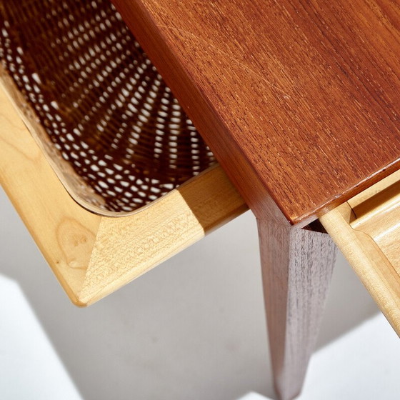 Image 1 of Table de couture vintage en teck et osier par Severin Hansen et produite par Haslev Møbelfabrik, Danemark 1960