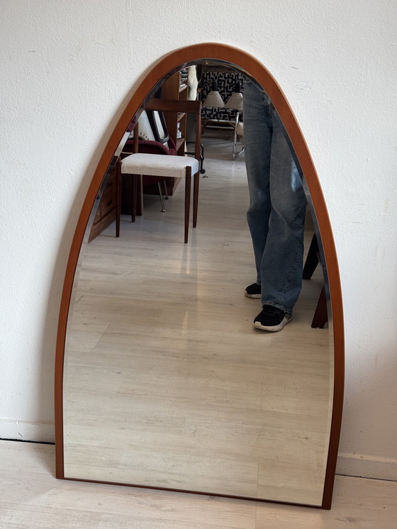 Image 1 of Miroir en teck demi-ovale Vintage Midcentury
