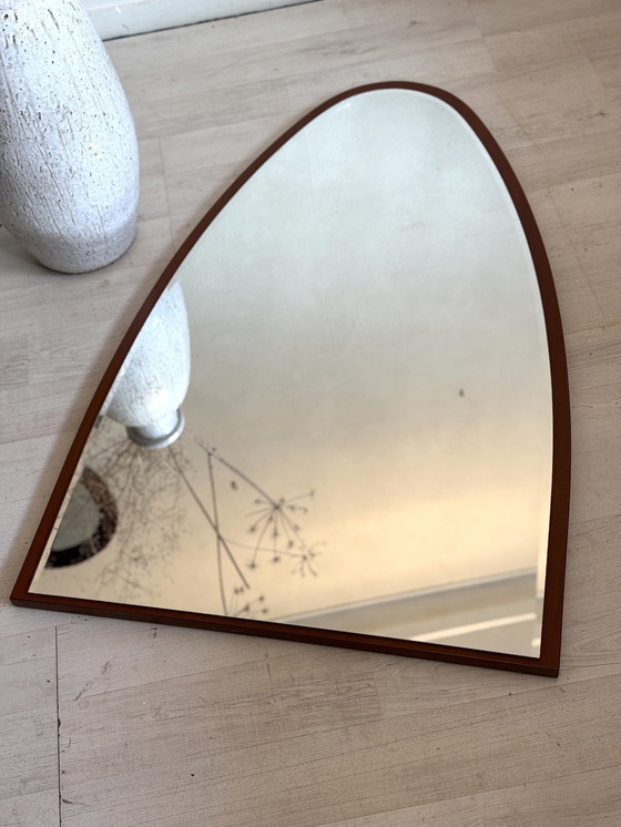 Image 1 of Miroir en teck demi-ovale Vintage Midcentury