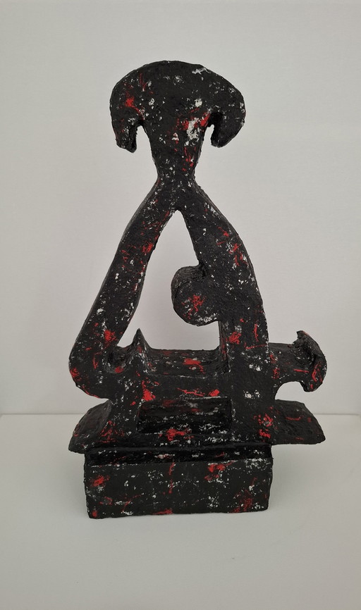 Sculpture en technique mixte nommée "Byond Miro"