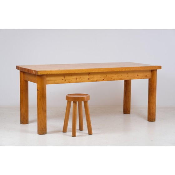 Image 1 of Table vintage en pin pour la station de ski de Méribel, années 1960