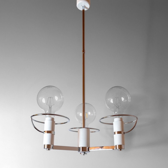 Image 1 of 1x Lustre à trois lumières chromées de l'ère spatiale, Italie, années 1970