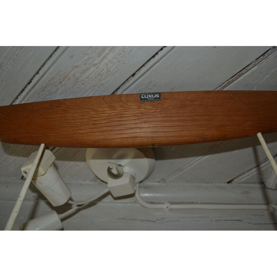 Image 1 of Suspension vintage à deux bras en verre opale par Uno et Östen Kristiansson pour Luxus, Suède 1960