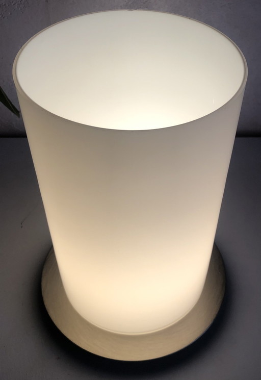 Lampe à poser opaline de Zicoli