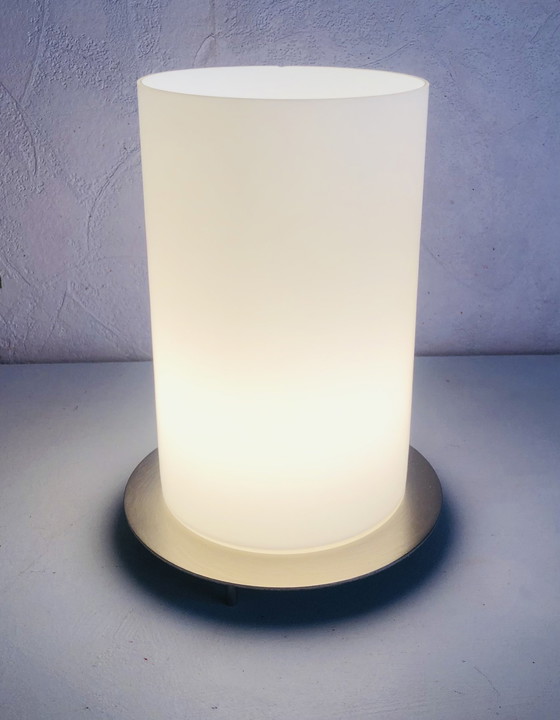 Image 1 of Lampe à poser opaline de Zicoli