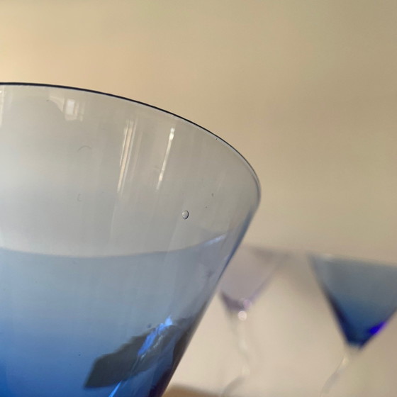 Image 1 of Ensemble de 6 verres à cocktail dansants multicolores, 1990