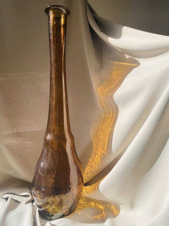 Image 1 of Très grand vase vintage en ambre