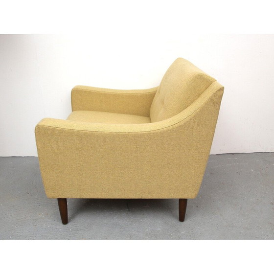 Image 1 of Fauteuil en tissu jaune - années 1950