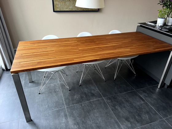 Image 1 of 6x Vitra Eames Dsr Chairs And Dining Table