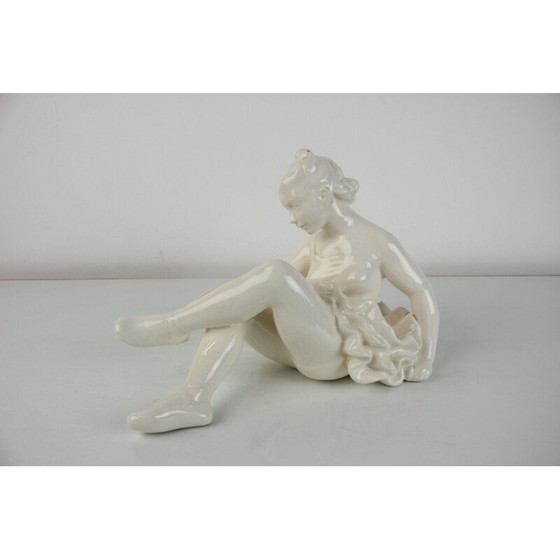 Image 1 of Statue "ballerine" en porcelaine, Tchécoslovaquie 1962