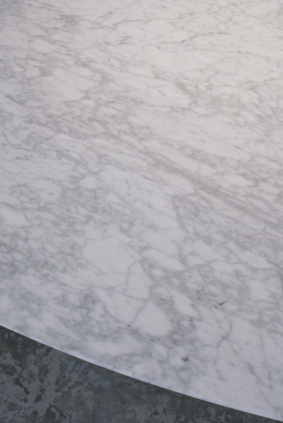 Image 1 of Knoll Tulip Table By Eero Saarinen