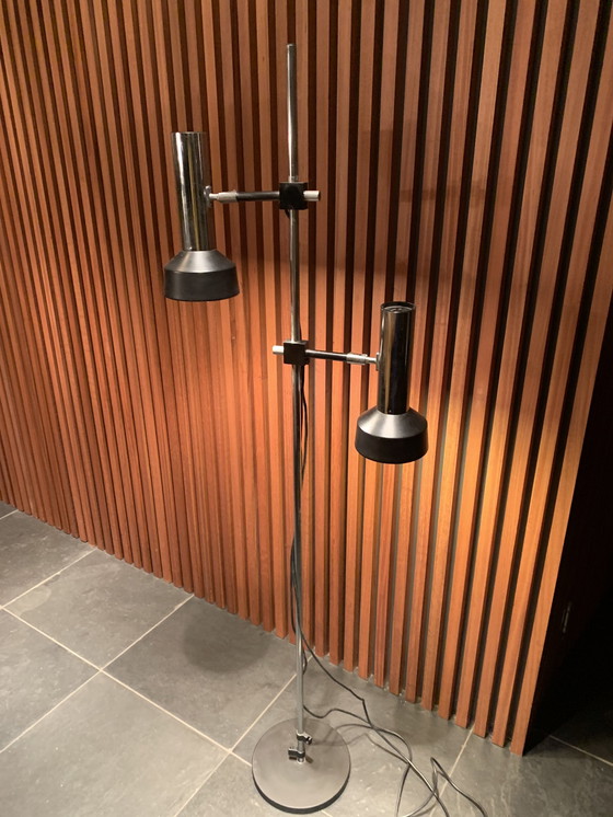 Image 1 of Lampadaire Vintage Noir