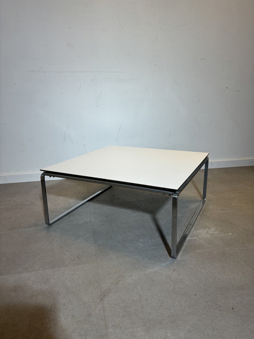 Table basse Artifort Design By Koh Liang Ie