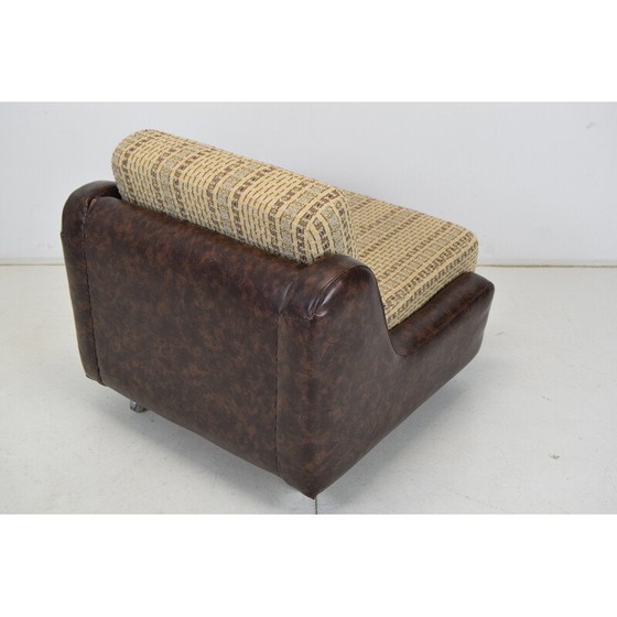 Image 1 of Fauteuil à roulettes en simili-cuir du milieu du siècle, Tchécoslovaquie 1970