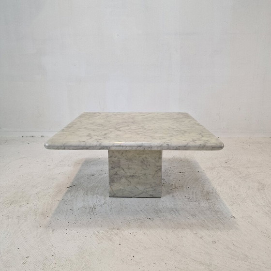 Image 1 of Table basse vintage en marbre de carrare, Italie 1980