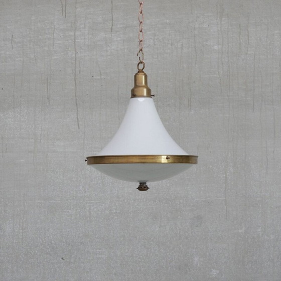 Lampe suspendue vintage en verre opalin bicolore et laiton, Hollande 1940 – Suspensions, Brass, Glass (photo 9 of 9)