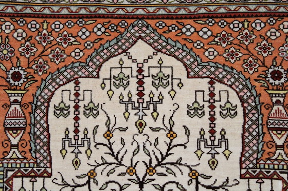 Image 1 of Original Hereke en soie pure 106 X 68 cm Top condition