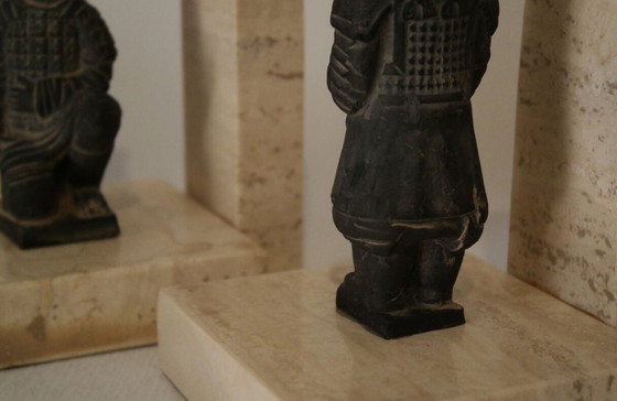 Image 1 of Paire De Serre Livres Travertin Guerriers Chinois  Xxème 