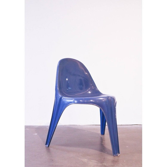 Image 1 of Chaise tripode en fibre de verre - 1968
