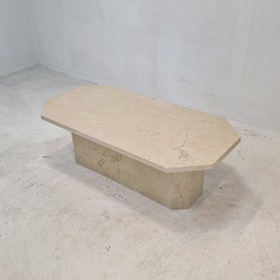 Image 1 of Table basse vintage italienne en travertin, 1980