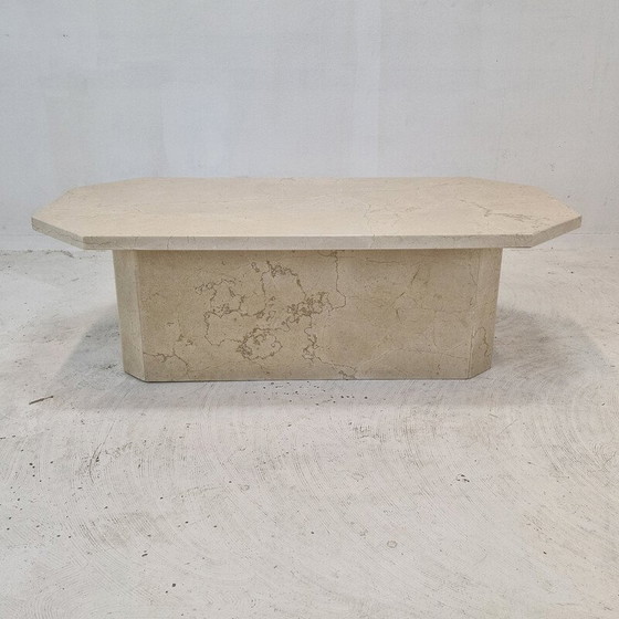 Image 1 of Table basse vintage italienne en travertin, 1980