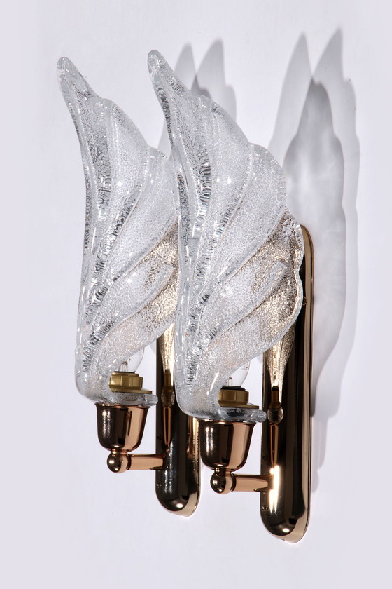 Image 1 of Lampe murale vintage en verre de Murano en forme de feuille ensemble de 2 - Italie 1970