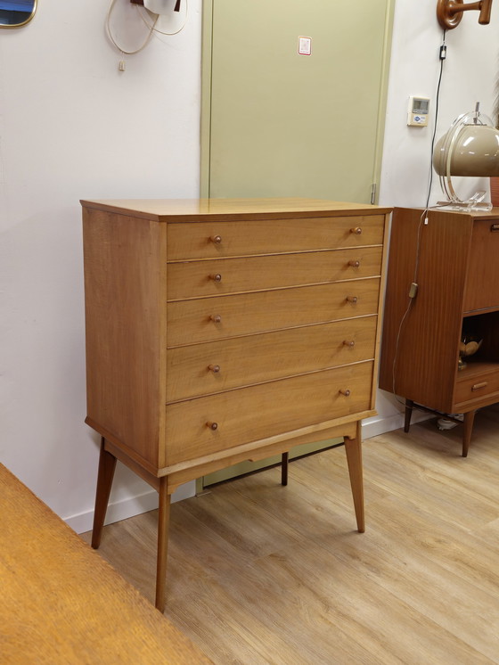 Image 1 of Commode vintage Alfred Cox Design Commode à tiroirs