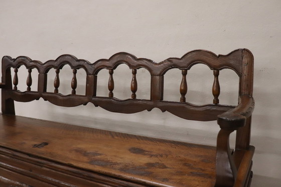 Image 1 of Banc long antique en bois