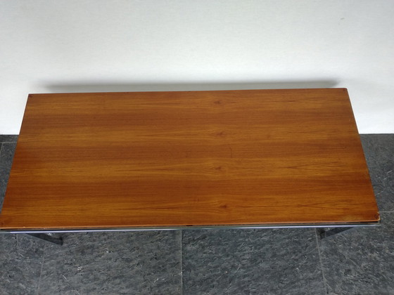 Image 1 of Table basse vintage avec plateau réversible