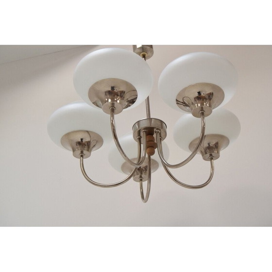 Image 1 of Lustre vintage en verre et bois, tchèque 1960