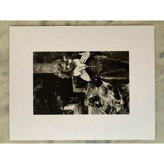 Image 1 of Photogravure vintage "Père Lachaise, Tombeau de Talma, Paris" par Helmut Newton, France