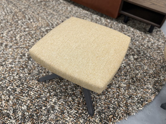 Image 1 of Design On Stock Fauteuil Nosto avec pouf Bardal Sahara